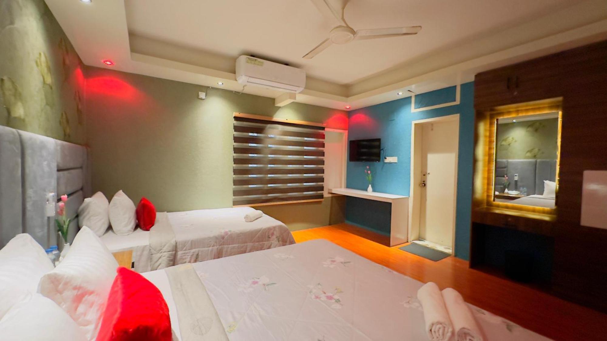 Rezala Restaurant And Residence Dhaka Exteriör bild
